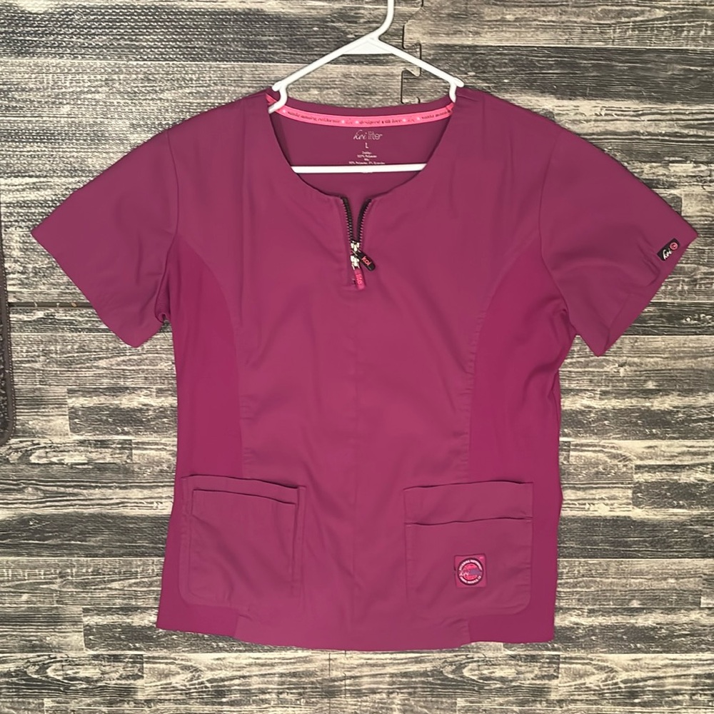Koi Lite Scrub top